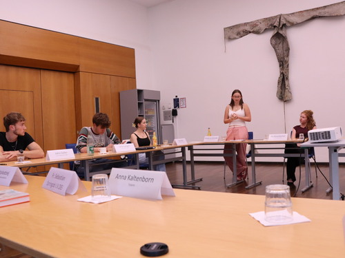 Briefing über die Campus Weggemeinschaft