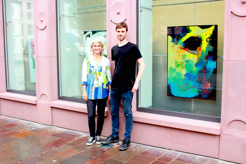 Prof. Dr. Stefanie Lieb und Künstler Denny Brückner (Foto: BKC, Paderborn)