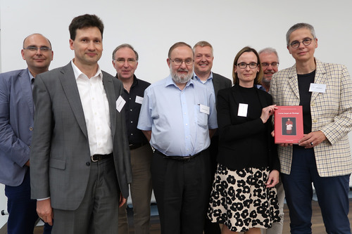 Die Kommission für Kirchliche Zeitgeschichte im Erzbistum Paderborn forscht zu Erzbischof Lorenz Kardinal Jaeger. (v.l.n.r.) Thomas Pogoda, Dominik Burkard, Jörg Seiler, Joachim Schmiedl, Michael Bredeck, Nicole Priesching, Georg Pahlke, Gisela Fleckenste