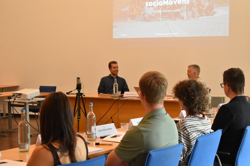 Raphael Röwekamp über die Organisation socioMovens (Tag 2)