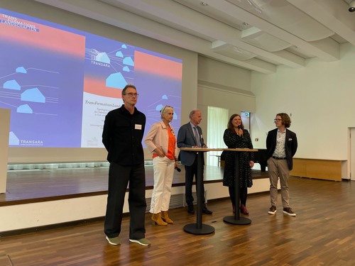 Round Table TRANSFORMATION mit (v.l.n.r.) Prof. Ulrich Königs, Prof. Dr. Stefanie Lieb, Prof. em. Dr. Albert Gerhards, Dr. Kerstin Menzel, Johann Weiß