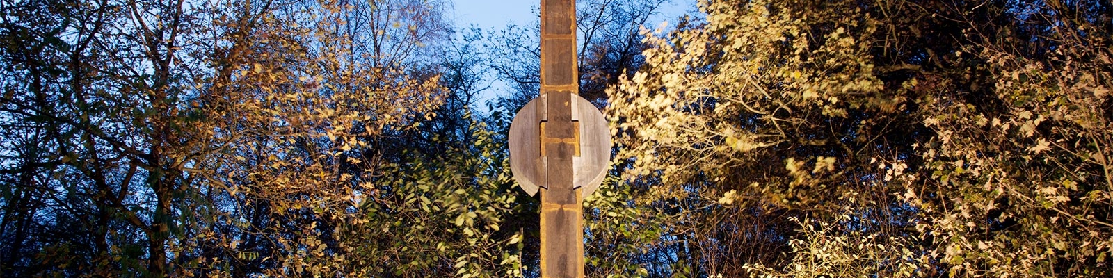 Holzskulptur